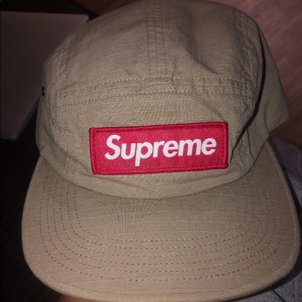 Supreme Hat